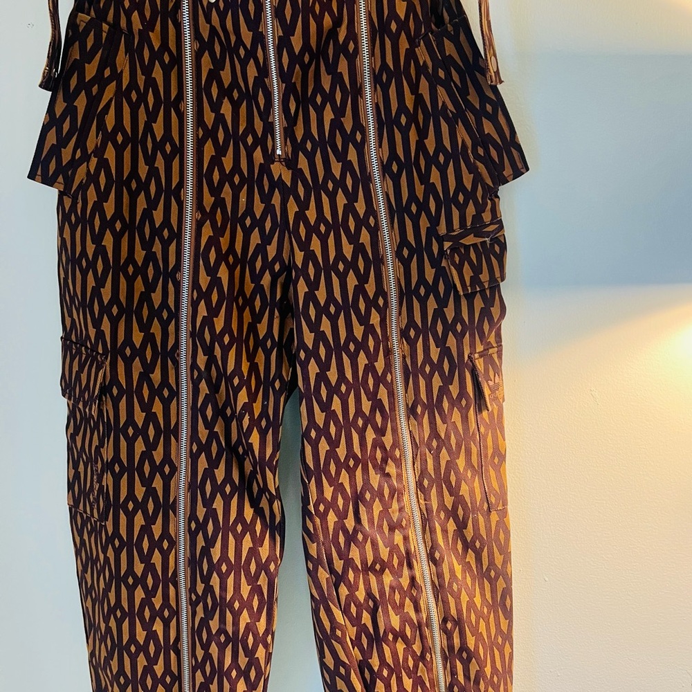 IVY PARK Brown and Tan Patterned Cargo Pants + Matching Bucket Hat